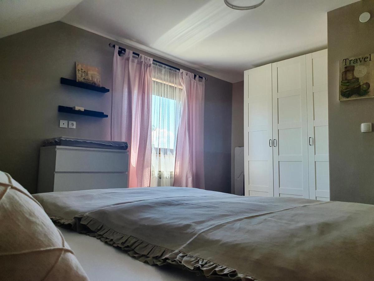 Apartment Murva Drežnik Grad Exteriér fotografie